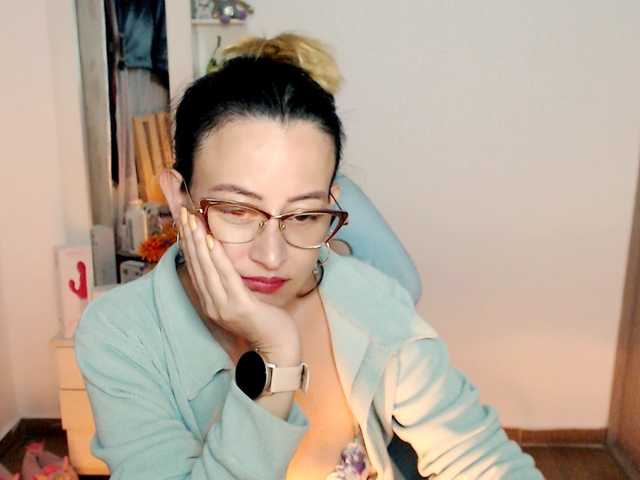 maryline-w live cam on BongaCams