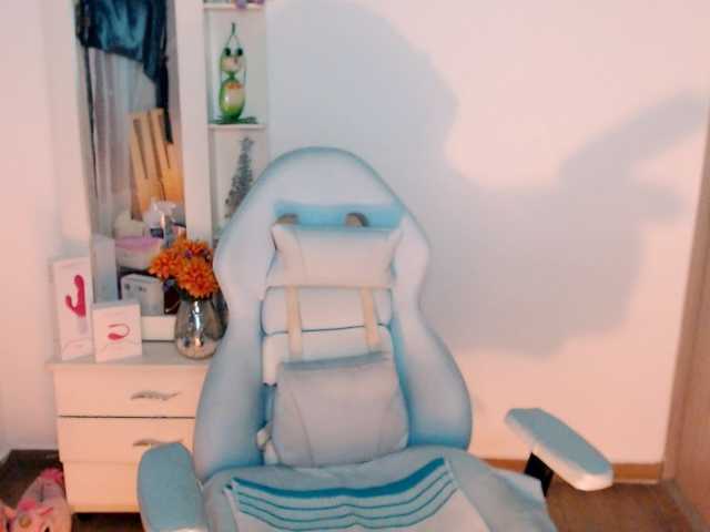maryline-w live cam on BongaCams
