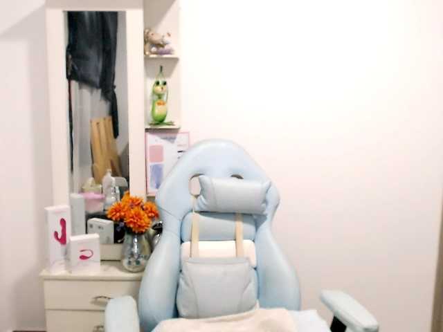 maryline-w live cam on BongaCams