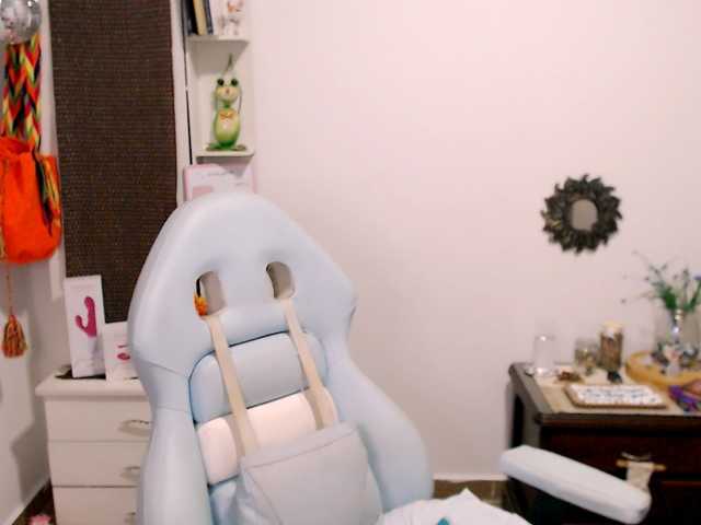 maryline-w live cam preview
