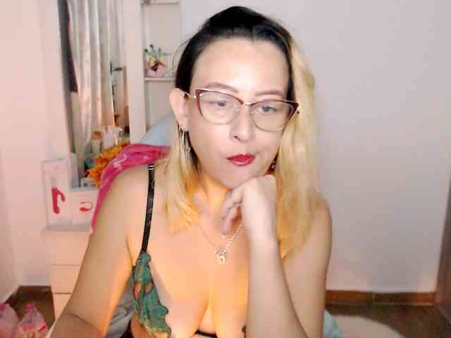 maryline-w webcam