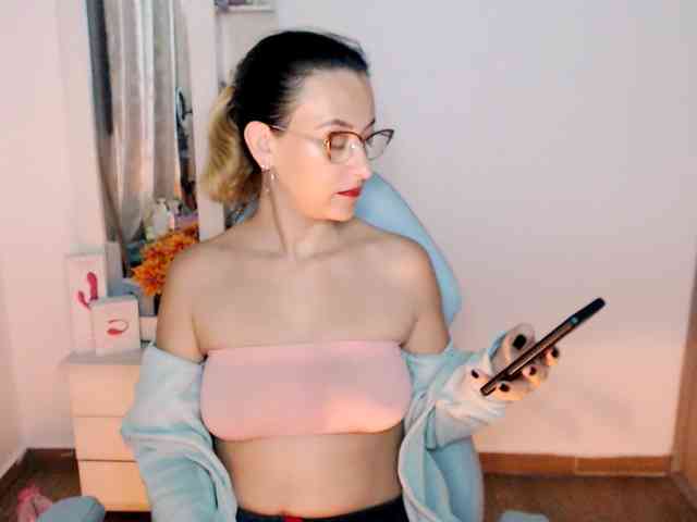maryline-w webcam