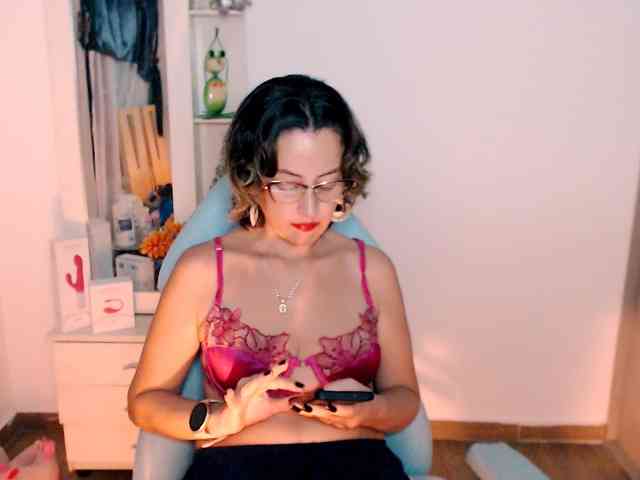 maryline-w webcam