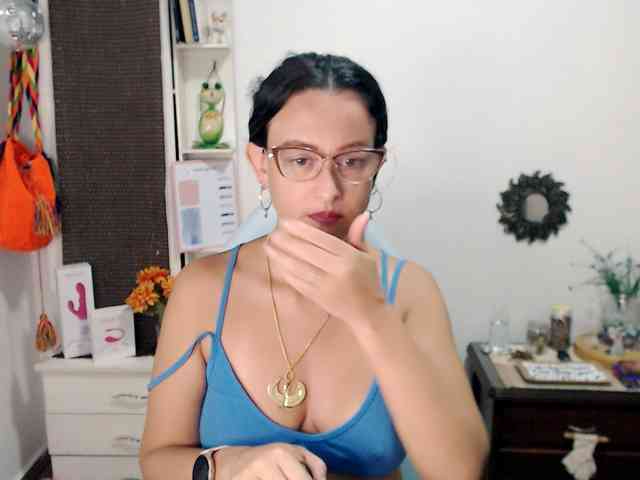 maryline-w webcam