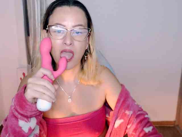 maryline-w webcam