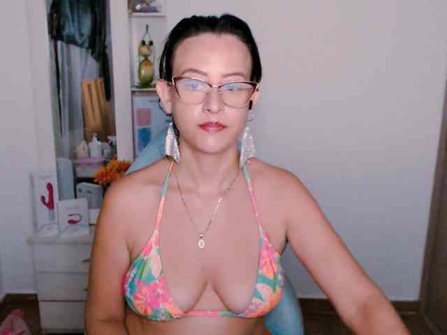 maryline-w webcam