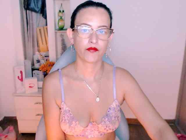 Modelo: maryline-w