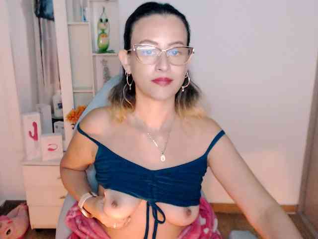 maryline-w webcam