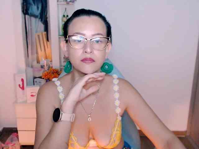 maryline-w webcam