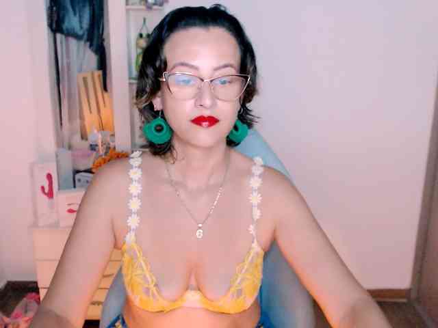 maryline-w webcam
