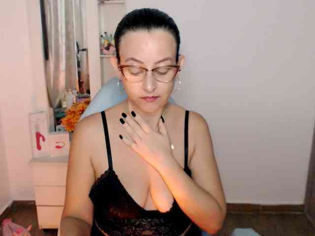 maryline-w webcam