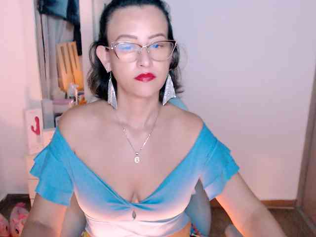 maryline-w webcam