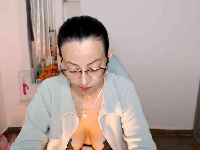 maryline-w webcam