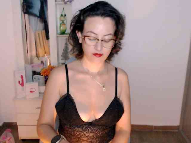 maryline-w Live Webcam on BongaCams