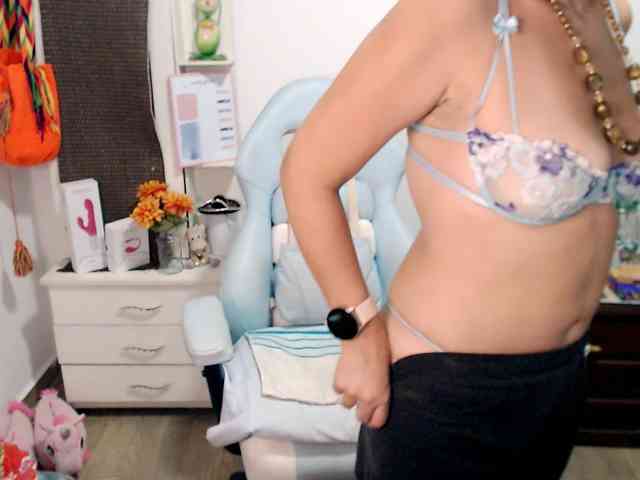 maryline-w webcam