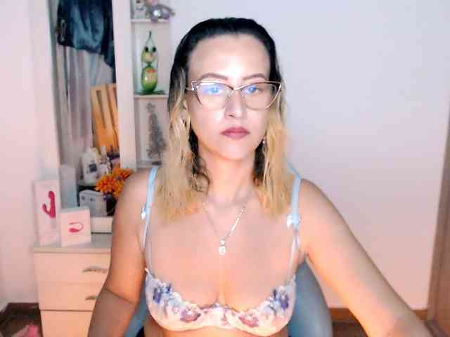 maryline-w webcam