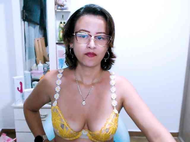 maryline-w webcam