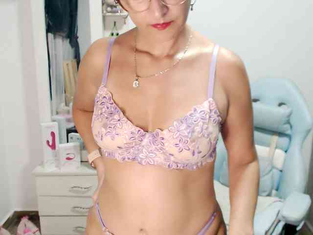 maryline-w webcam