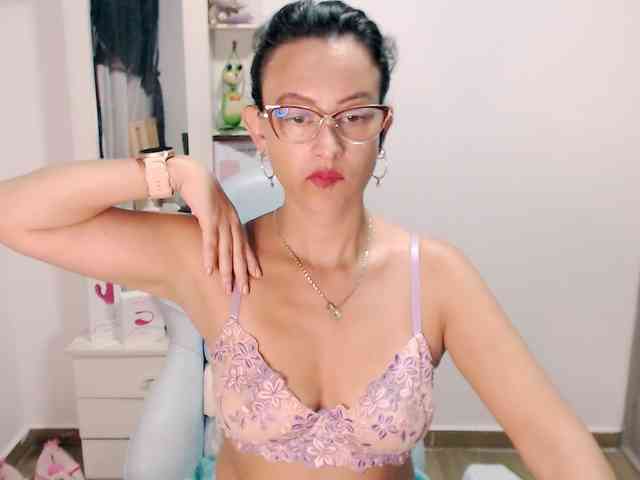maryline-w webcam