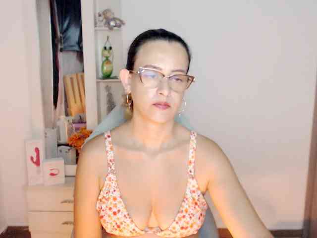 maryline-w webcam