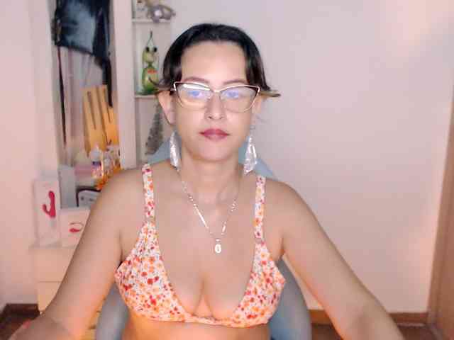 maryline-w webcam