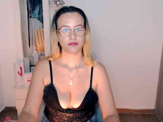 maryline-w webcam