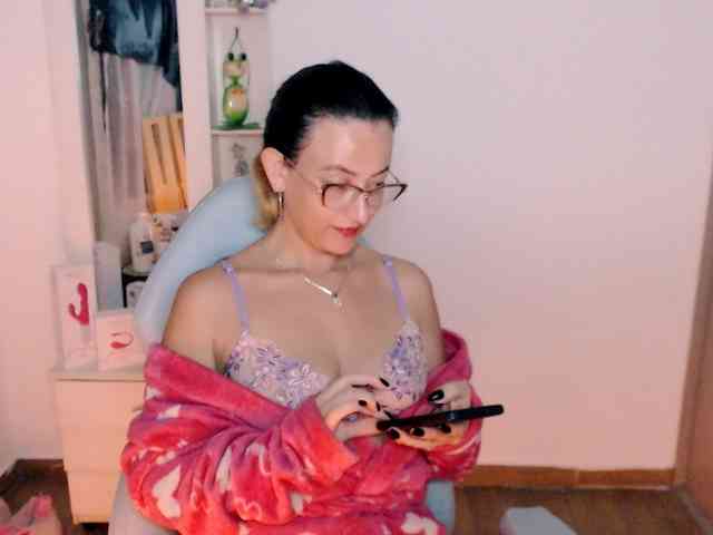 maryline-w webcam
