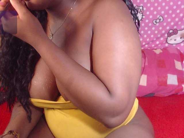 Keylibrown live cam on BongaCams