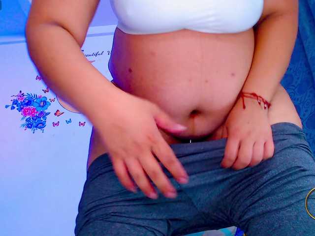 lyalatin4 webcam
