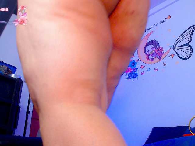 lyalatin4 live cam preview
