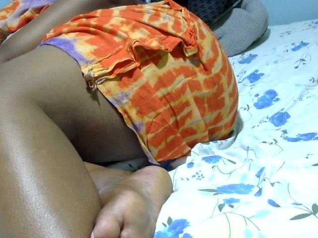 Petitetessy3 live webcam show
