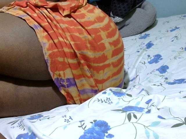Petitetessy3 live webcam show