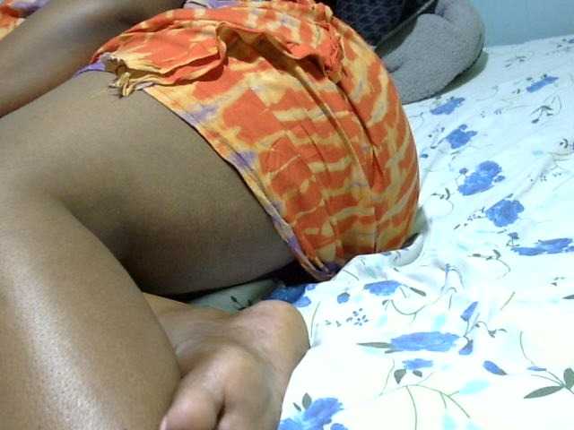 Petitetessy3 live webcam show