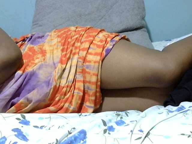 Petitetessy3 live cam on BongaCams