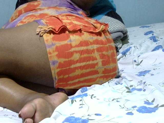 Petitetessy3 live webcam show