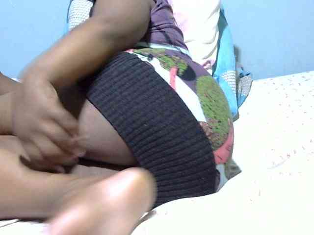 Petitetessy3 webcam