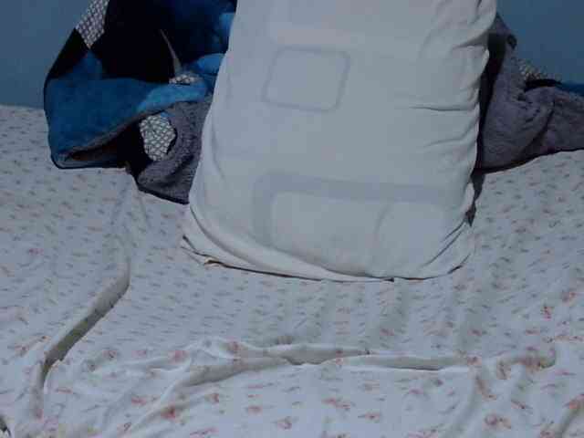 Petitetessy3 webcam