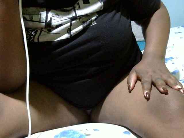Petitetessy3 webcam