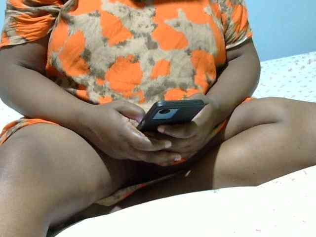 Petitetessy3 webcam