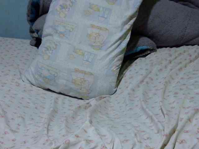 Petitetessy3 webcam
