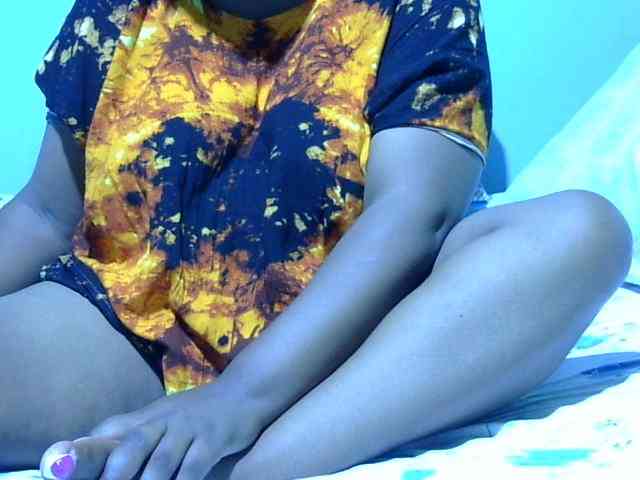 Petitetessy3 webcam