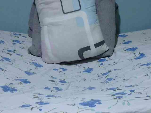 Petitetessy3 webcam