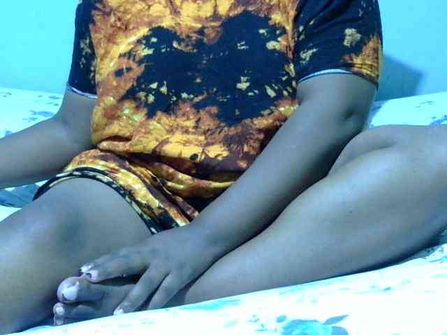 Petitetessy3 webcam
