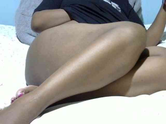 Petitetessy3 webcam