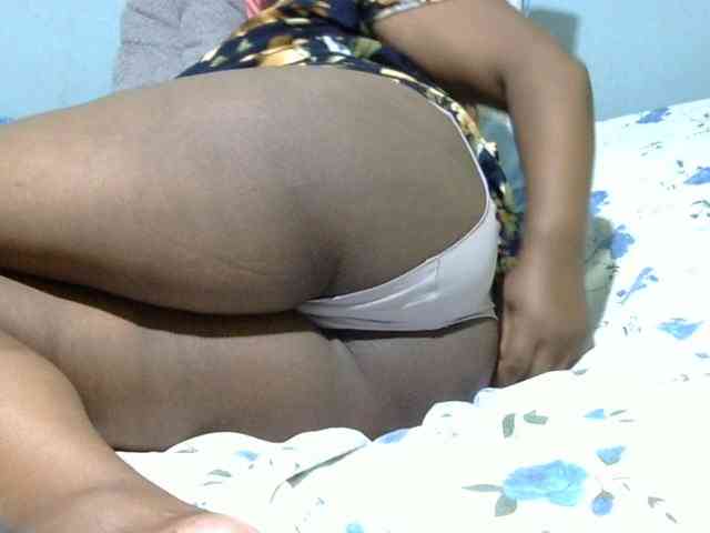 Petitetessy3 webcam