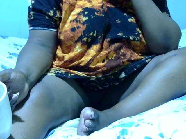 Petitetessy3 webcam
