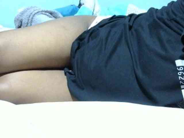 Petitetessy3 webcam