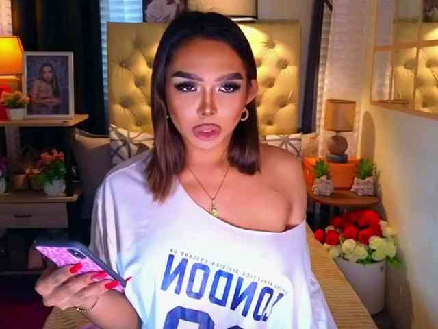 ShaneImpress Live Webcam on BongaCams