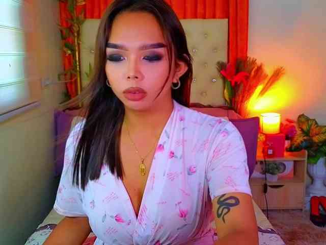 ShaneImpress Live Webcam on BongaCams
