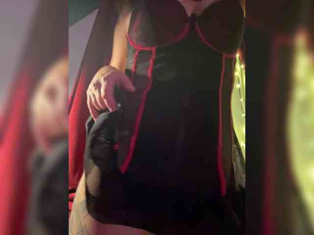 LissaTatt webcam